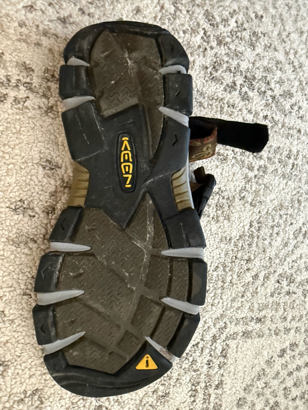 Keen Thong Style Women’s Waterproof Sandal Vegan Sz 7 Flowered - Picture 6 of 8